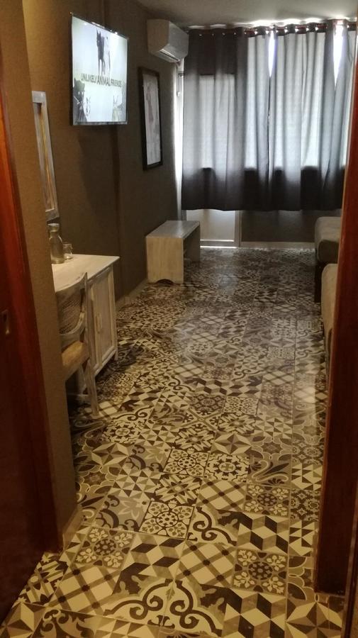 Hotel Champlitte San Rafael  外观 照片