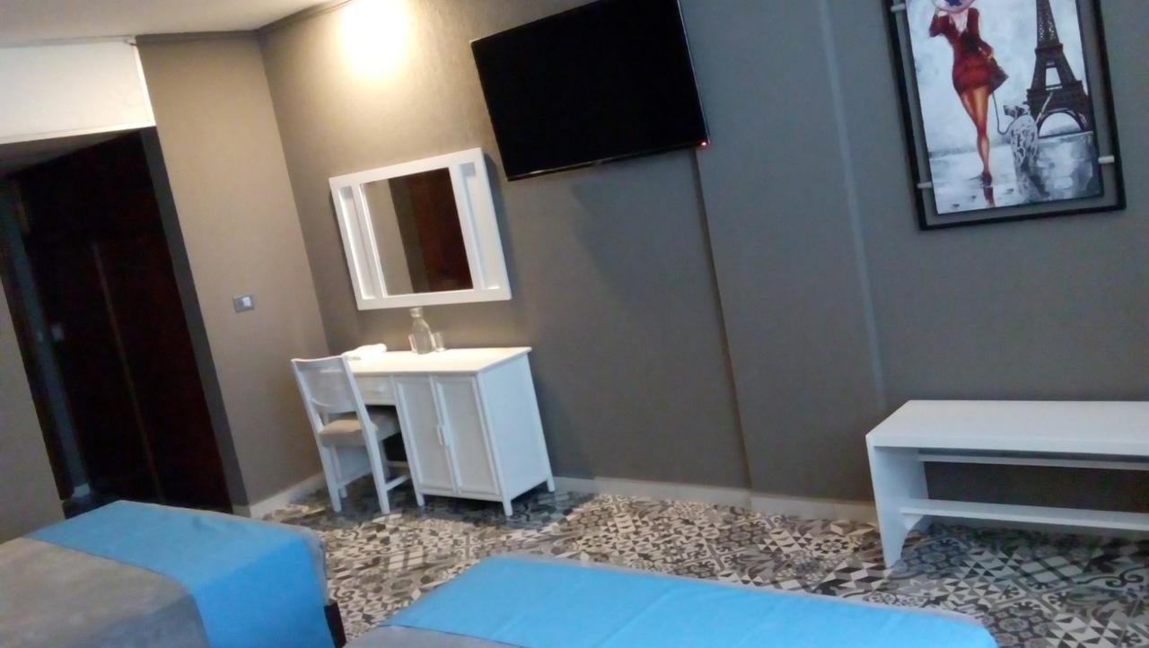 Hotel Champlitte San Rafael  外观 照片